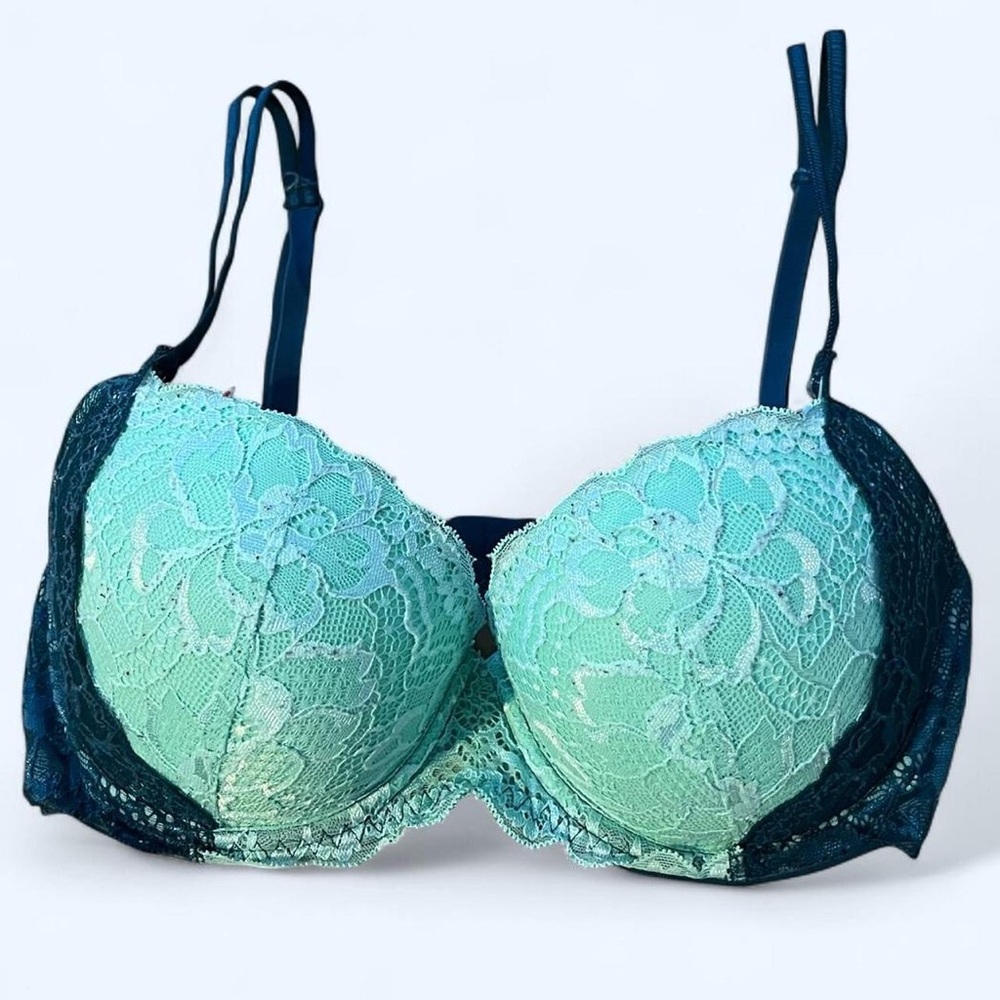 Victoria’s Secret ⭐️ PINK Lace and Mesh Push-Up Bra